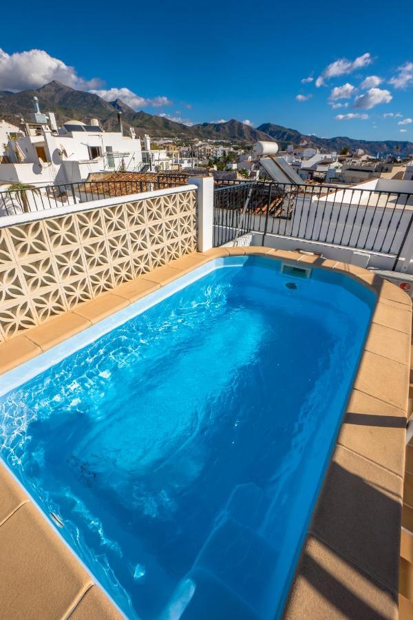 M&G Acqua Private Pool Apartment Nerja Luaran gambar